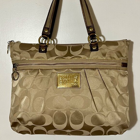 COACH POPPY-Cream w/Gold Accents Med Tote - Picture 1 of 8